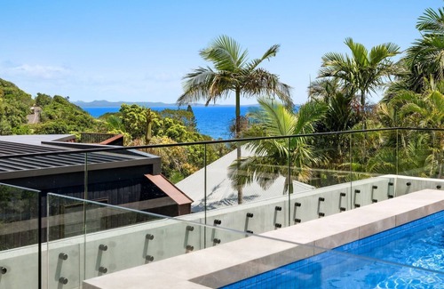 Byron Bay House | Starfall - designer retreat moments from the beach