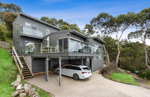 Lorne House | Summerhills House - BYO Linen