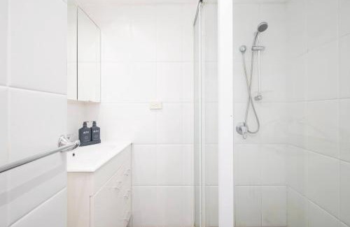 Merewether Apartment | Surfside Simple Comforts by Merewether Beach