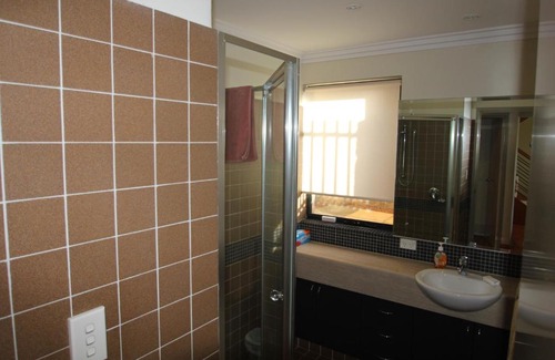 East Perth Apartment | Syrena on the Swan