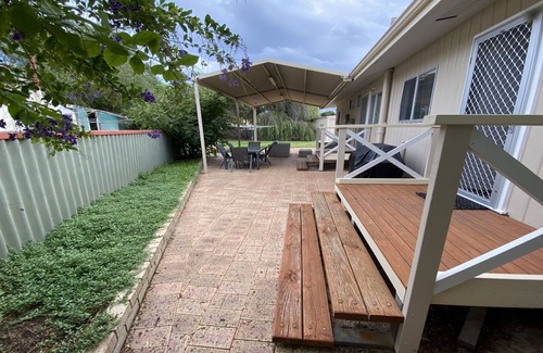Jurien Bay House | Take a break from the hustle and bustle and relax at Frangipani Cottage.