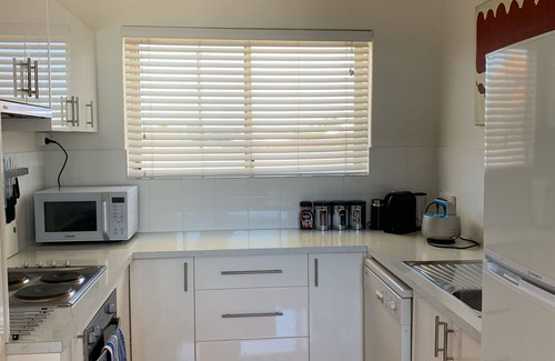 Tennyson Apartment | Tennyson Beachfront Unit 3