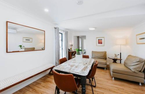 Central Mudgee House | 'The Fleetwood' Best Local Experience for Couples