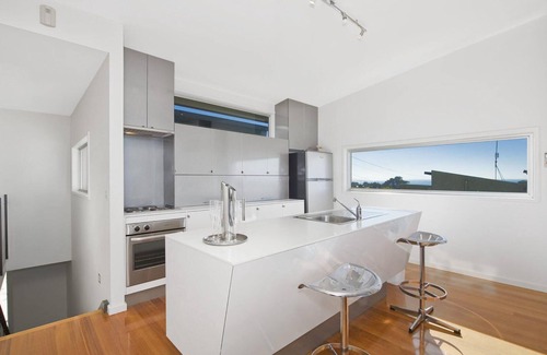 Apollo Bay House | The Lookout 3BR Ocean views