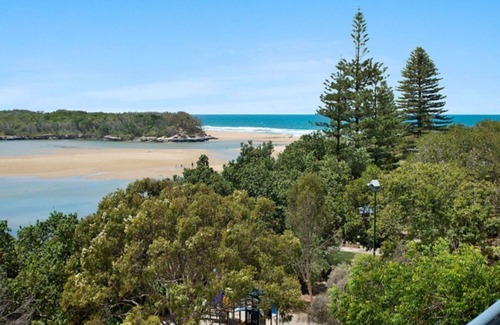 Currimundi Apartment | THE OUTLOOK UNIT 12 - a quiet, highly sought after area, right on Currimundi Lake