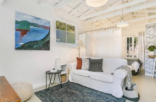Pretty Beach Central Coast House | The Pelicans Nest by HolidayCo.