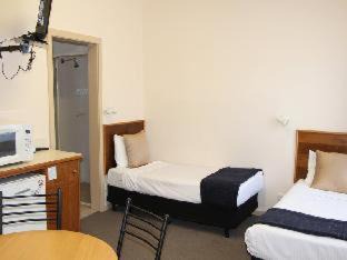 Faulconbridge Hotel | The Pioneer Way Motel