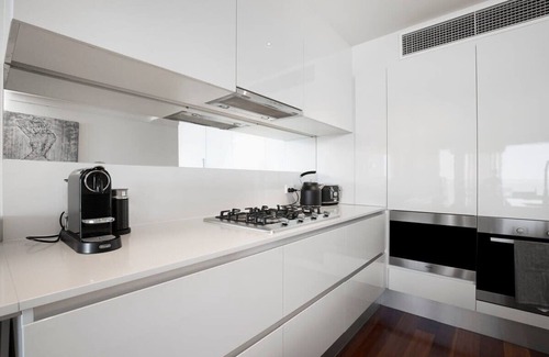 Henley Beach Apartment | The Sandpiper Sanctuary Henley Beach