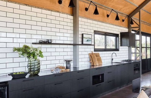 Gerroa House | 'The Shed' - Gerroa