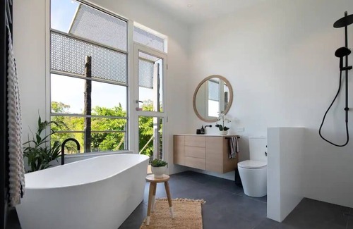 Shepherds Flat House | The Welcome Paddock - Luxury Country Estate close to Daylesford
