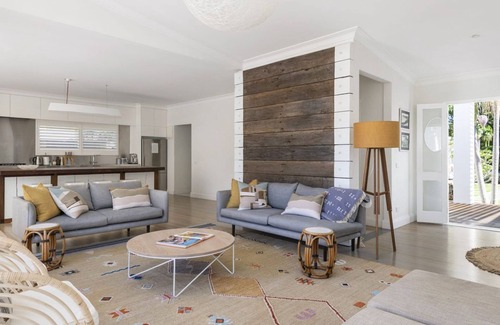 Palm Beach House | THE WHITE HOUSE by Palm Beach Holiday Rentals
