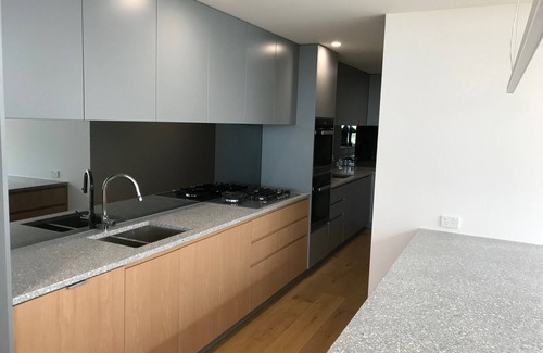 Torquay House | Torquay - Ocean views