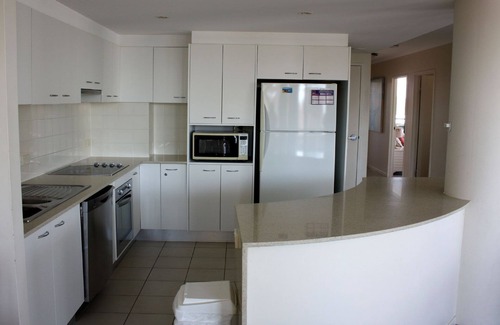Forster Apartment | Twin Pines 401 - CBD Location