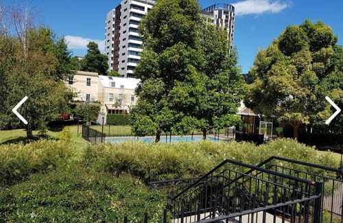 Southbank Apartment | Two bedroom apartment in peaceful southbank