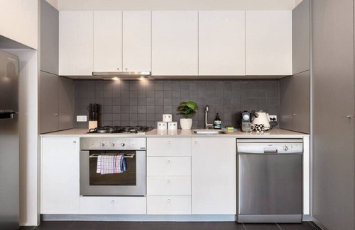 Saint Kilda South Apartment | Ultimate Comfort Gem in St kilda 301
