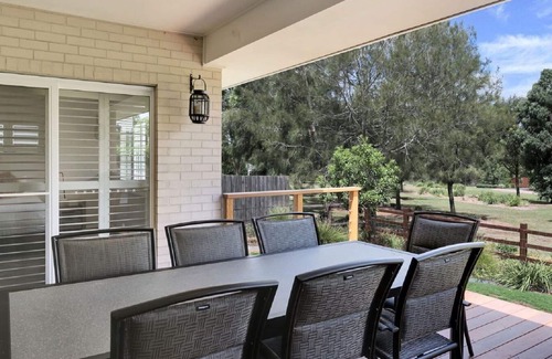 Pokolbin House | UNWINED - THE VINTAGE HOLIDAY HOUSES