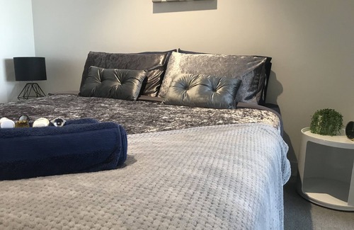 Carlton South Apartment | Upper House Suites @ 518 Swanston Street