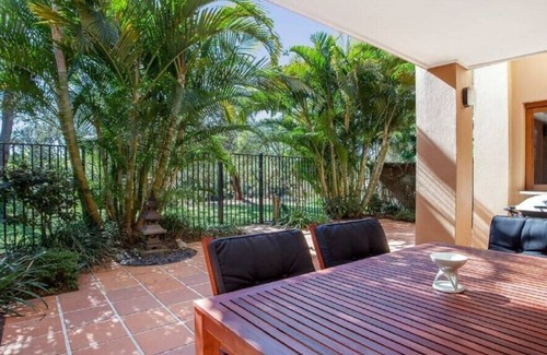 Byron Bay Apartment | Very private townhouse with direct beach access