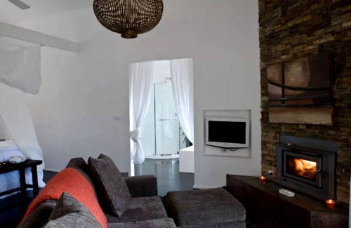 Shepherds Flat Villa | Villa ∙ 1 bedroom ∙ 2 guests