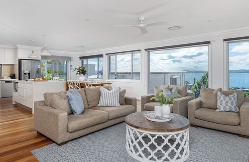 Corlette House | Vista Port Stephens - Luxurious Coastal Retreat with Heated Pool.