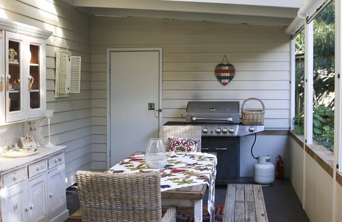 Gerringong House | Whale Watch for Four, Gerringong