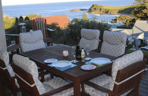 Gerringong House | Whale Watch for Four, Gerringong