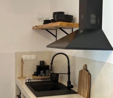 Polichrono Villa | Γεράνι Suite in Ktima Gerostathi