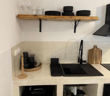 Polichrono Villa | Γεράνι Suite in Ktima Gerostathi