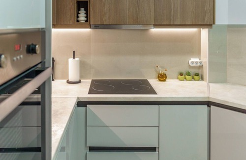 Agios Minas Apartment | καινούριο άνετο διαμέρισμα με μπαλκόνια και πάρκινγκ. Πλήρες εξοπλισμένο