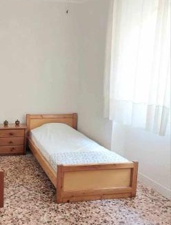 Athens Hostel | Κρεβάτια σε κοιτώνα 5' from metro