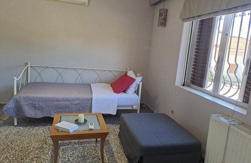 Zakharo Apartment | Ο ξενώνας της Μαρίας