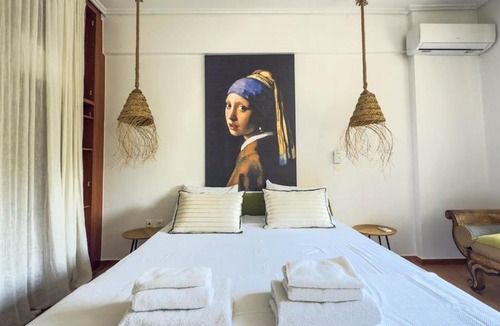 Amarousion Apartment | Σύγχρονο, Ευρύχωρο Vintage δίπλα στο Mall