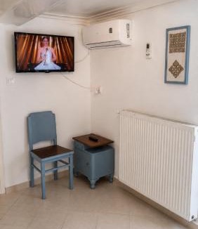 Andros Town Apartment | Τα σπίτια στα Λειβάδια - Γιασεμί