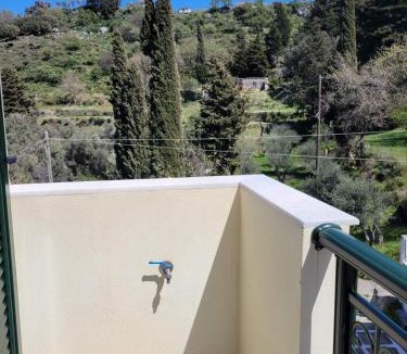 Evdilos House | Το Μπαλκόνι της Ξανθής