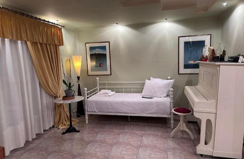 Dafni-Ymittos Apartment | Ωραίο διαμέρισμα κοντά στο μετρό
