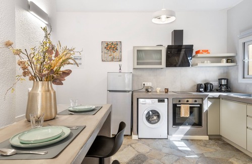 Porto Heli House | 1-Bedroom Apartment in the Heart of Porto Heli