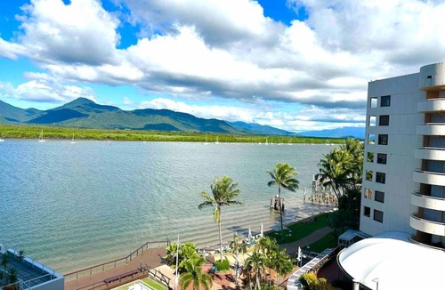 Cairns Central Business District Apartment | 100 m² Apartment ∙ 2 guests