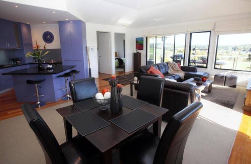 Cowes Apartment | 100 m² Apartment ∙ 2 guests