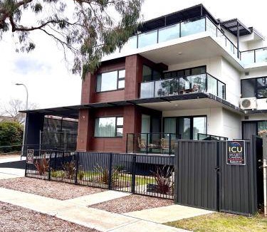 Huskisson Apartment | 100 m² Apartment ∙ 3 bedrooms ∙ 6 guests