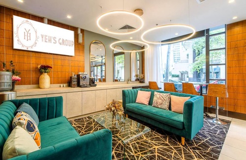 Darling Harbour Hotel | 100 m² Hotel ∙ 3 bedrooms ∙ 127 guests