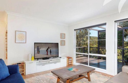 Elizabeth Beach House | 100 m² House ∙ 3 bedrooms ∙ 9 guests