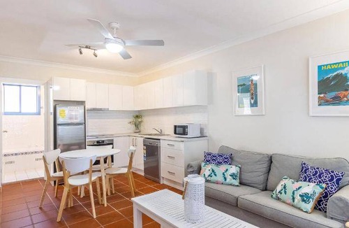 Corlette House | 100 m² House ∙ 2 bedrooms ∙ 4 guests