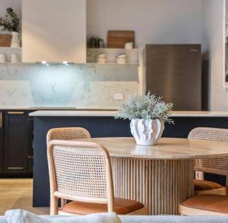 Grange House | 100 m² House ∙ 2 bedrooms ∙ 4 guests