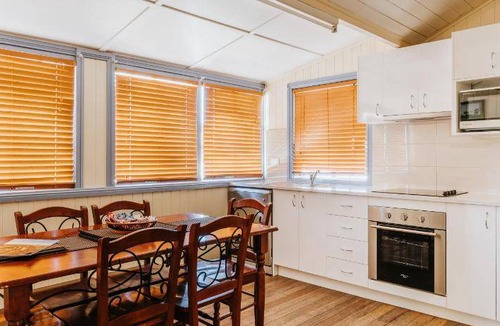 Stanthorpe House | 100 m² House ∙ 3 bedrooms ∙ 6 guests