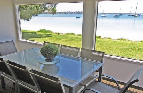 Corlette House | 100 m² House ∙ 3 bedrooms ∙ 8 guests