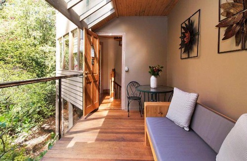 Mount Dandenong Resort | 100 m² Resort ∙ 2 guests