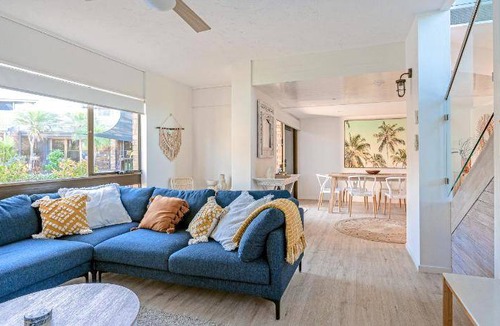 Peregian Beach Apartment | 100 m² Serviced apartment ∙ 3 bedrooms ∙ 10 guests