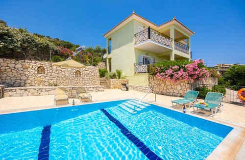 Skala Villa | 100 m² Villa ∙ 3 bedrooms ∙ 8 guests