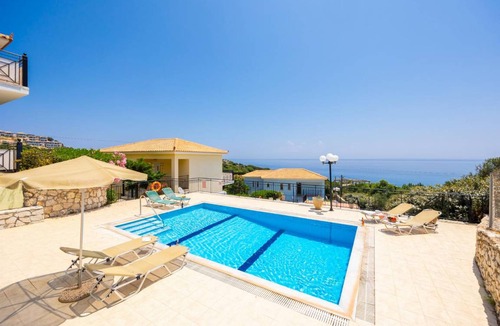 Skala Villa | 100 m² Villa ∙ 3 bedrooms ∙ 8 guests