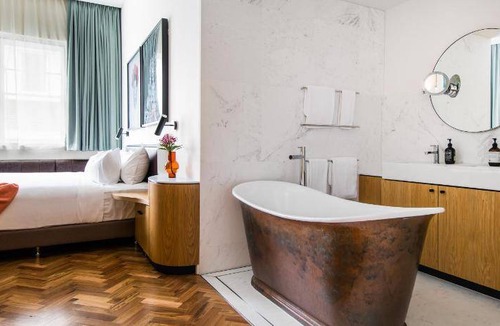 Chippendale Hotel | 106 m² Hotel ∙ 127 guests